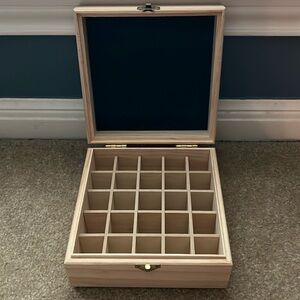 Soligt wooden box for essential oils, jewelry, trinkets. 25 slots.